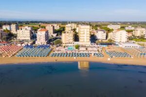 Bikini Tropicana Family Hotel