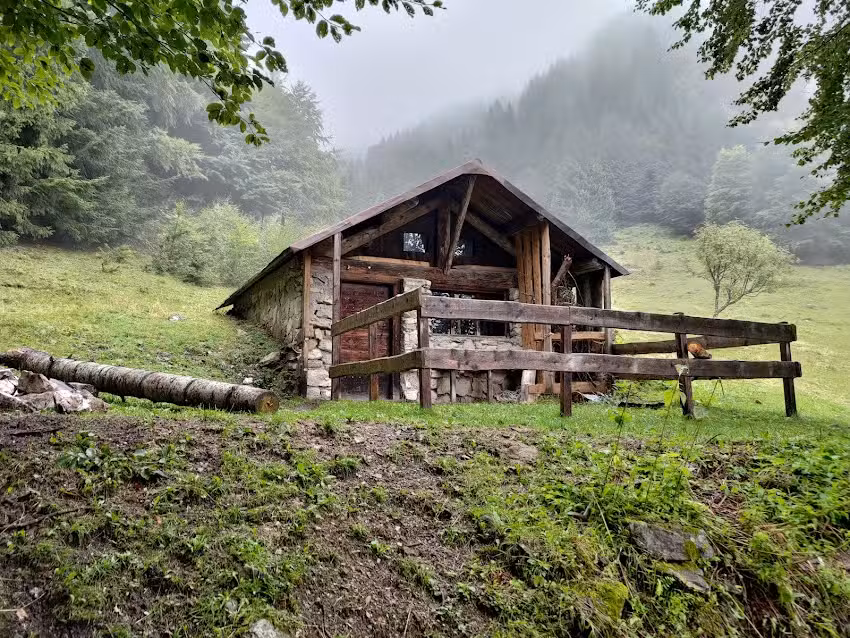 Bivacco Malga Cap del Guì