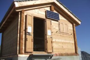 Bivacco Val Loga (ex-bivacco Cecchini)