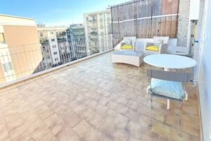 Blue Sky Rooftop Apartments – Bari Policlinico