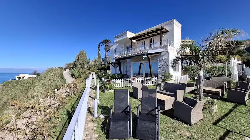 Borgo degli Dei Bed and Breakfast