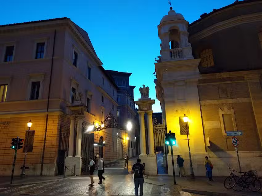 Borgo Pio Suites Inn