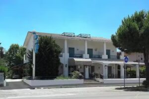 Ca’ Bianca Hotel e Ristorante da Paolino