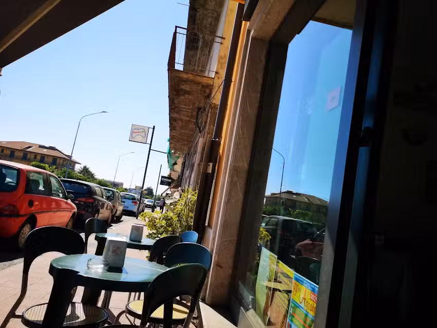 Caffè Nuovo 2 Holiday Rooms