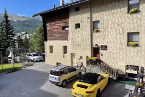 Camana Noa Alpine Rooms & Suites