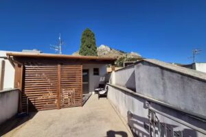 Camere Con Terrazzino