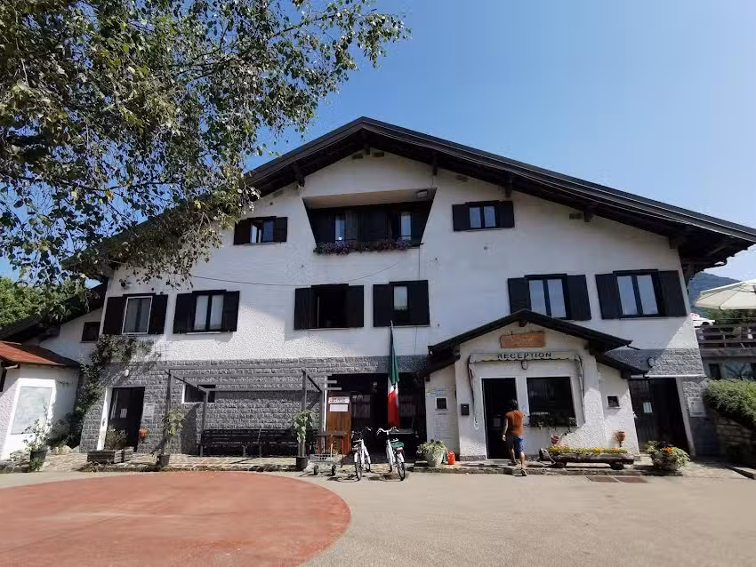 Campeggio Ai Colli Fioriti