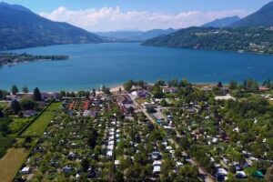 Camping Punta Lago Village