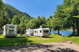 Camping Vantone Pineta