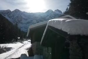 Capanna sociale Val Vallaro