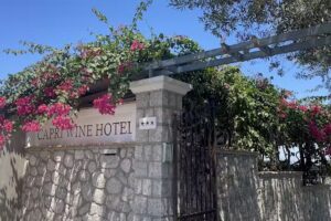Capri Wine Hotel