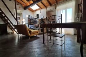 Casa con Soppalco ad Ariccia