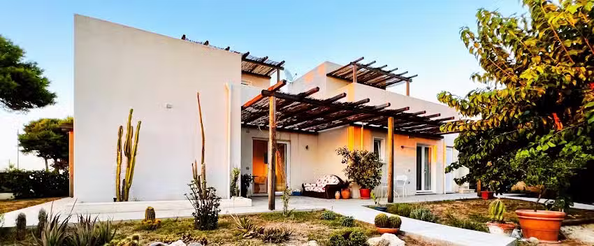 Casa Cunaci Bed and Breakfast