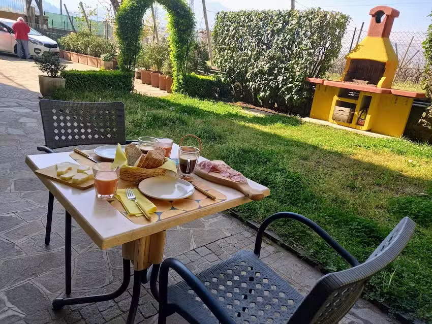 Casa Del Noce Di Poletti Deanna Sas & C.