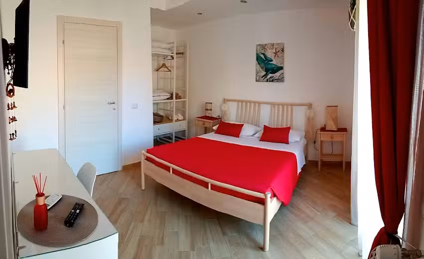 “CASA DHARMA GUEST HOUSE”