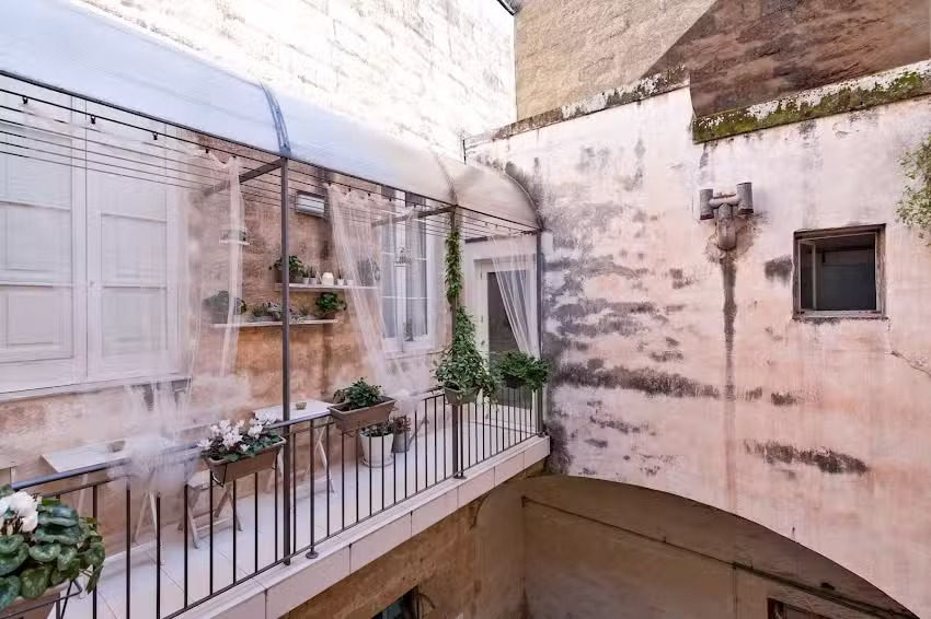 Casa di Lo Suites B&B