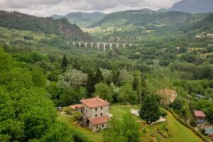 Casa di Pietra, Camporgiano, Lucca, Tuscany