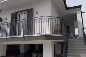 Casa Helia – Baia Azzurra Parco Levagnole Casa Vacanze