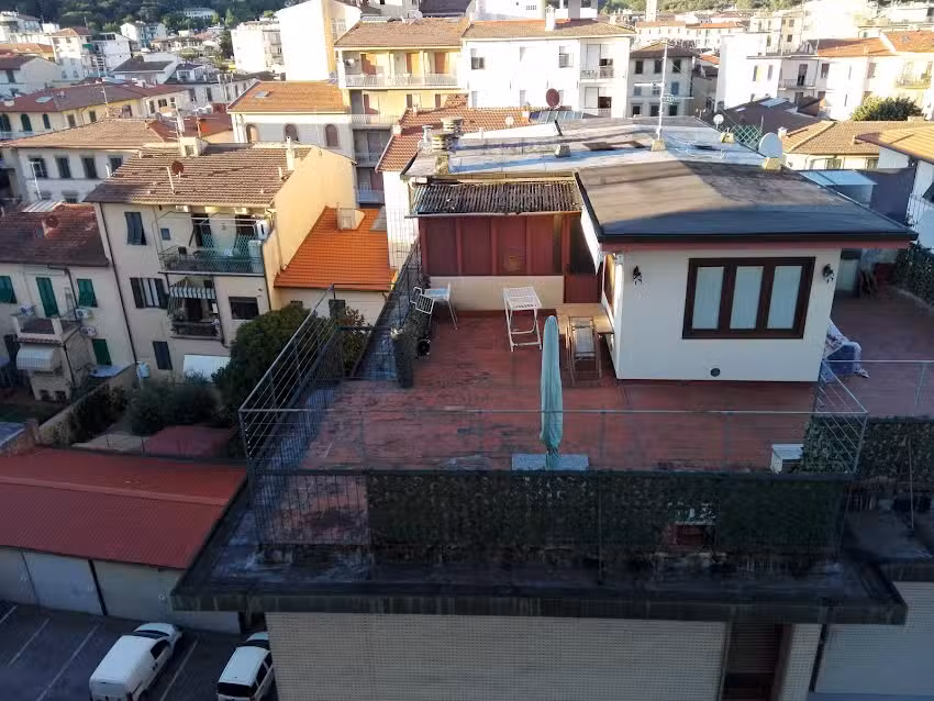 Casa Nuestra Florence Italy