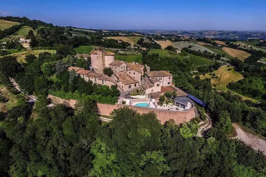 CASA OLIVA Borgo del Benessere Olistico