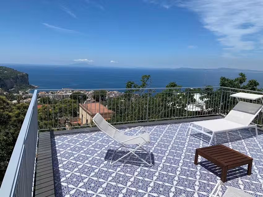 Casa Paola by Don Giulio Holidays