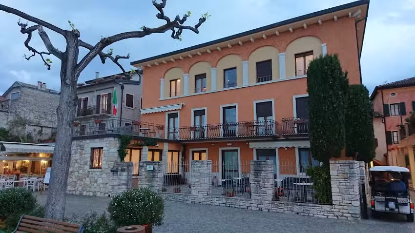 Casa Vacanza – Casa del Padre G.Nascimbeni