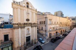 Casa Vacanze “Francy House”