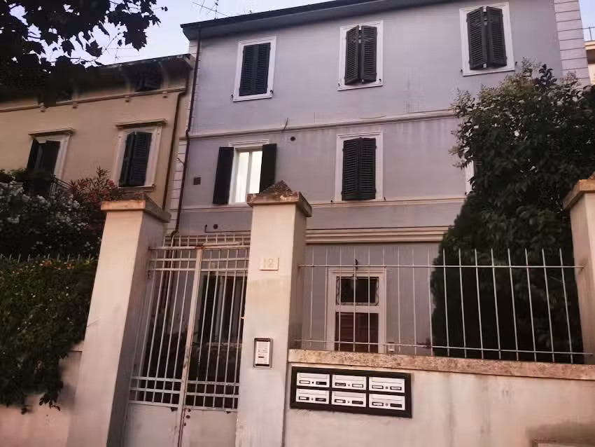Casa viola