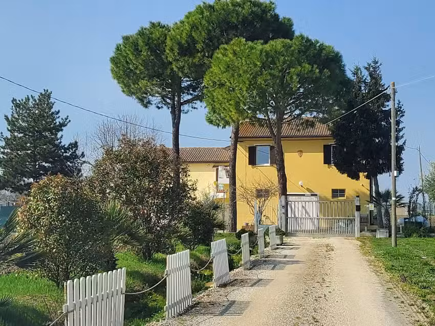 CaSAle Az. Agricola e B&b di Carla