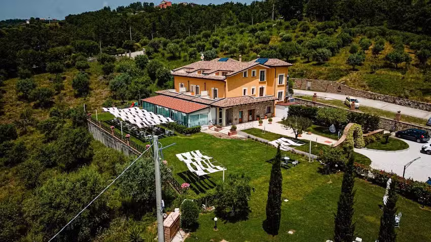 Casale Degli Ulivi Ristorante e Resort