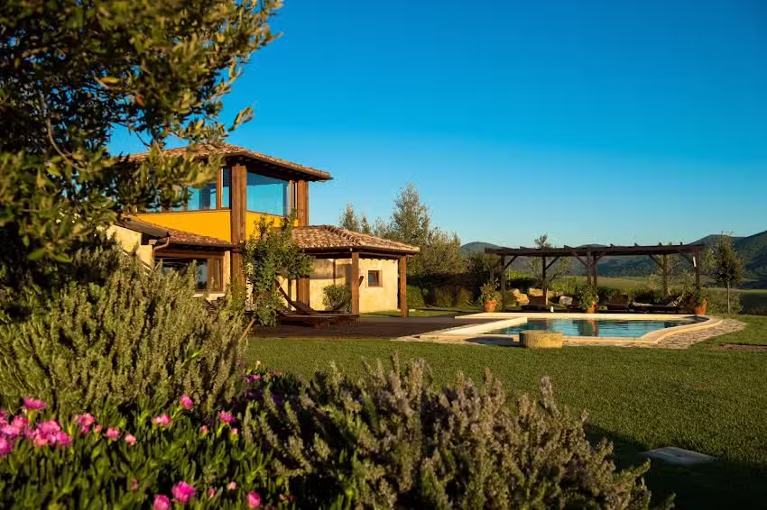 Casale Poggio Nebbia – Agriturismo