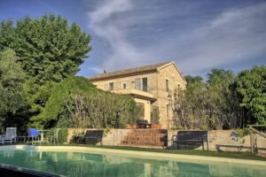 Casali Marchigiani – Ville vacanza con piscina