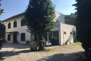 CasaLunia Guesthouse