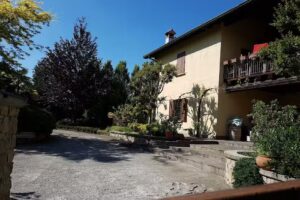 Cascina Caparra B&B