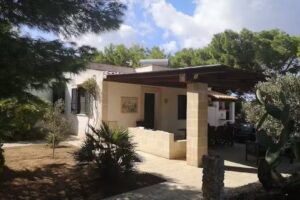 Case Senia / Chez Marcel