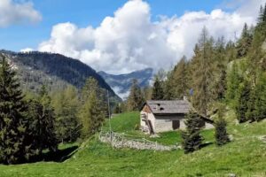 Casera dei Dossi – Baita sociale CAI di Sesto S.Giovanni