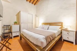 Casone Ugolino – Camere e Appartamenti – Residence