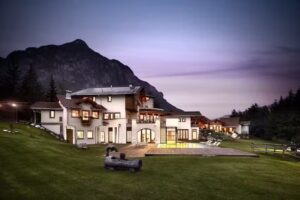 Castelir Suite Hotel