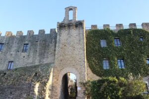 Castello di Cisterna Umbris