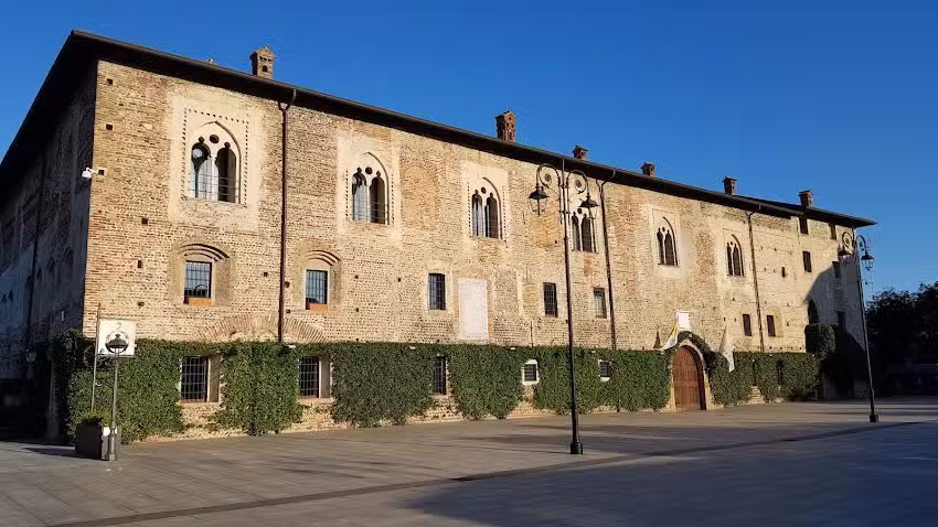 Castello Visconteo – Hotel e Ricevimenti