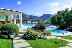 Cento Ulivi Room & Breakfast