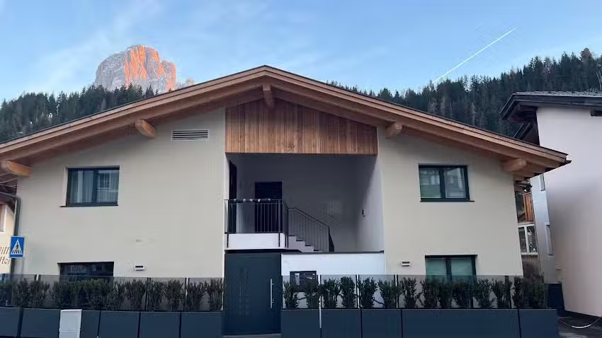 Chalet Urela Luxury Apartment