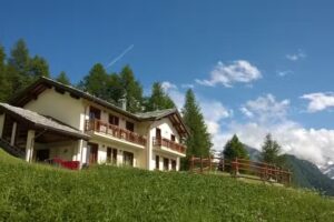 Chambres d’Hòtes” Le Coin Des Mélèzes”