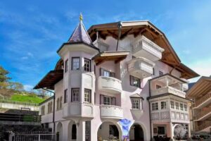 Ciasa Mancin Suite Apartments