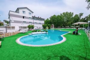 Color Green Village Cesenatico Family