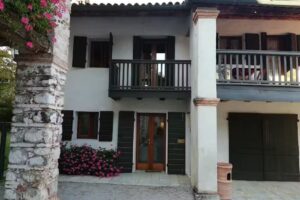 COLVAGO LA CORTE SPECTACULAR ANCIENT COUNTRY HOUSE