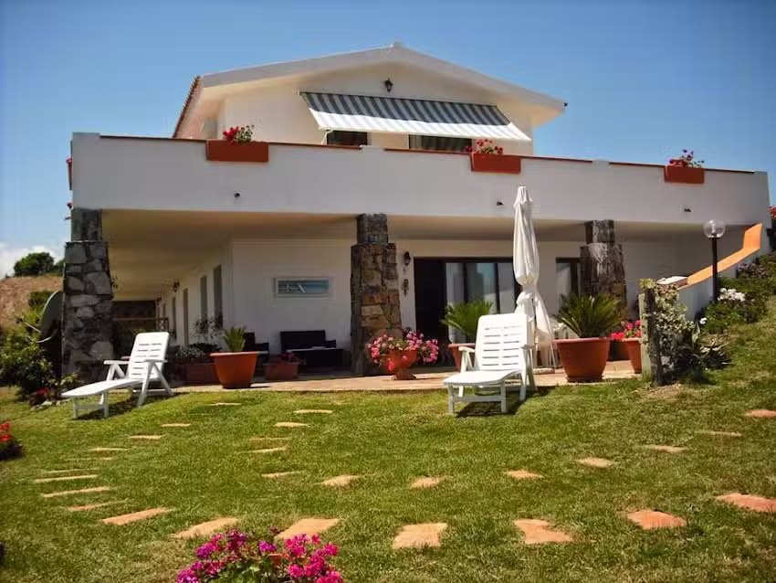 Comino Alto agriturismo e appartamenti