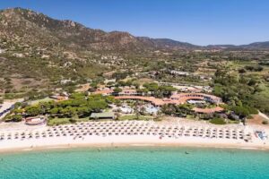 Cormoran Hotel & Residence