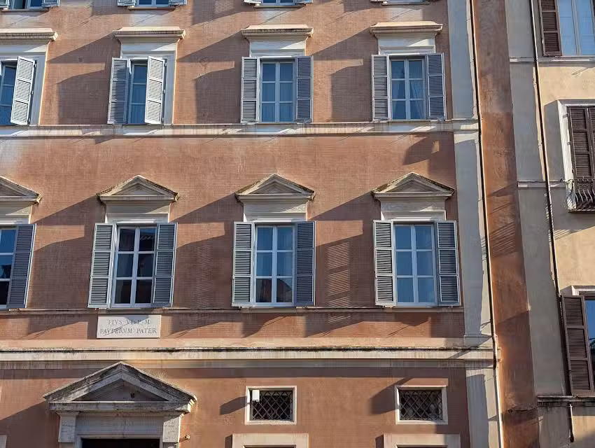 CORONARI Suite – A love nest at Navona Square