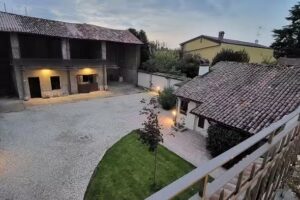 Corte Cairoli B&B